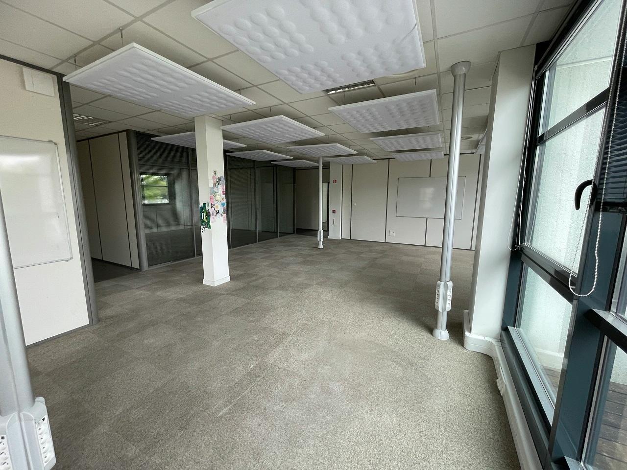 Bureau Dijon 159m² Location bureau Dijon Côte-d'Or OLBUR2422696 4